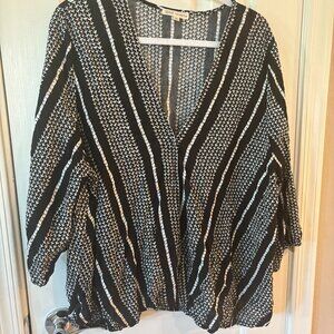 Black & White Blouse